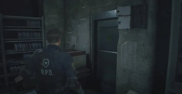 Полицейский участок сейф resident evil. Полицейская машина Resident Evil 2 Remake. Resident Evil 2 Remake первое задание для новичка. Ручка от домкрата Resident Evil 2 Remake. Resident Evil 2 осмотр объектов.